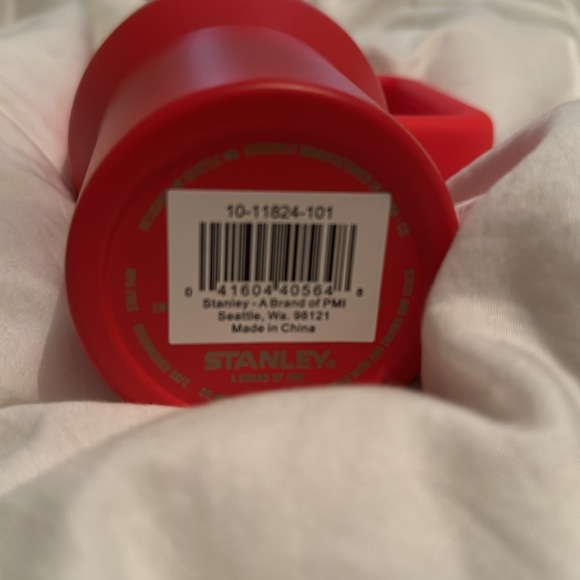 Brand New Target Red Valentine’s Day Stanley Limited Edition - Picture 8 of 8